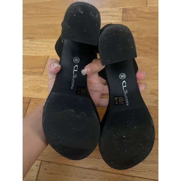 CL By Laundry women's Black Suede Ankle Strap 3.5" block Heels Size 8M - Picture 5 of 8